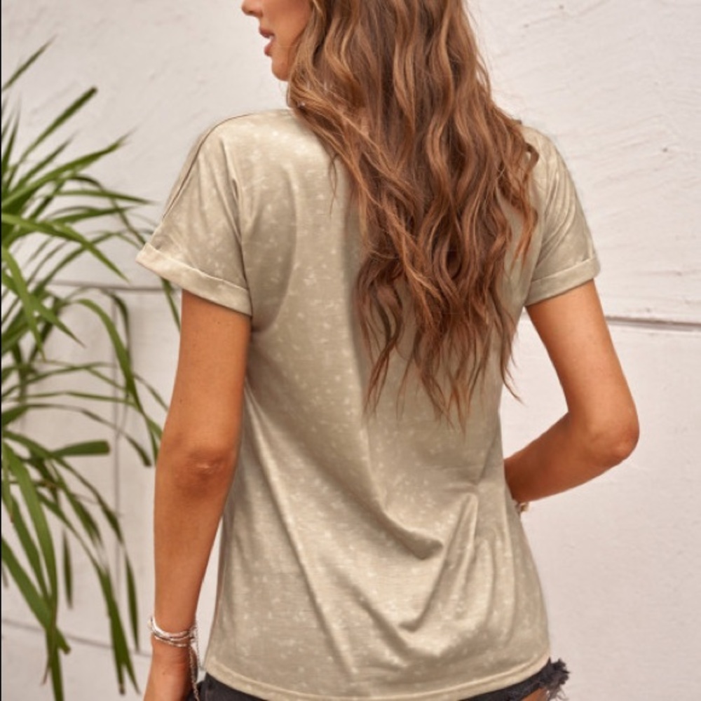 Graphic Tee - Picture 6 of 7